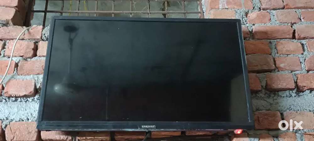 Samsung LED 32 inch good condition