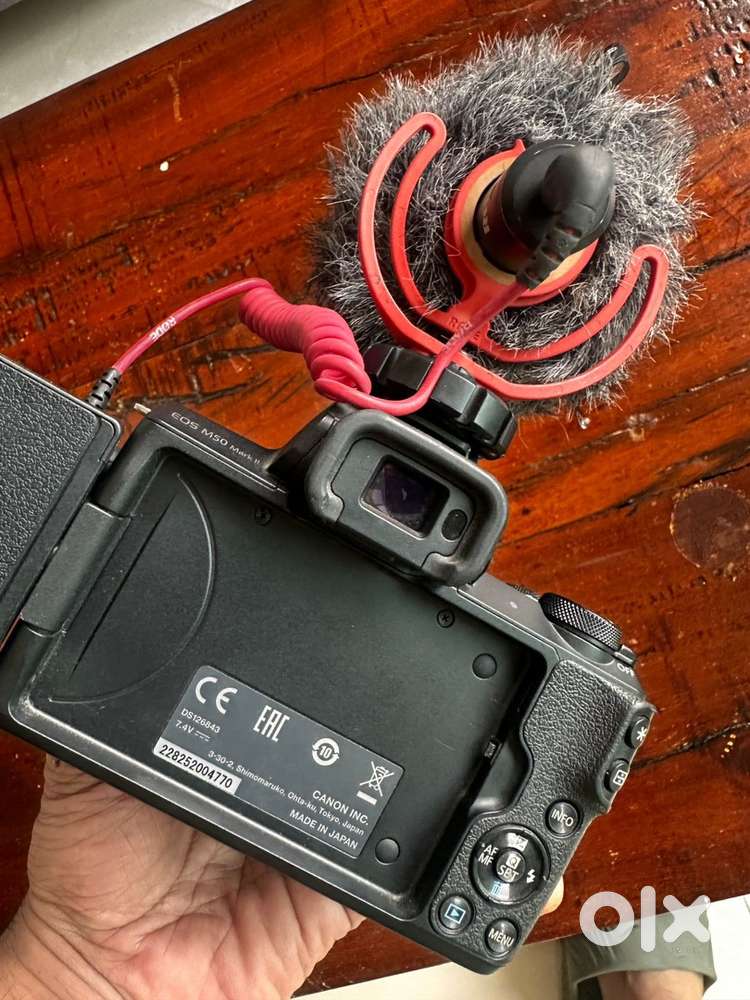Canon M50 Mark 2 DSLR