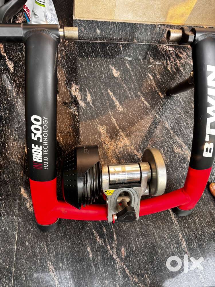 Btwin inride 500 bike trainer