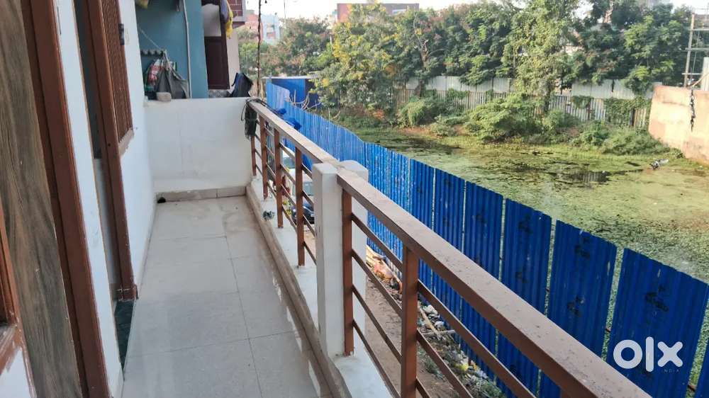 With balcony, no parking