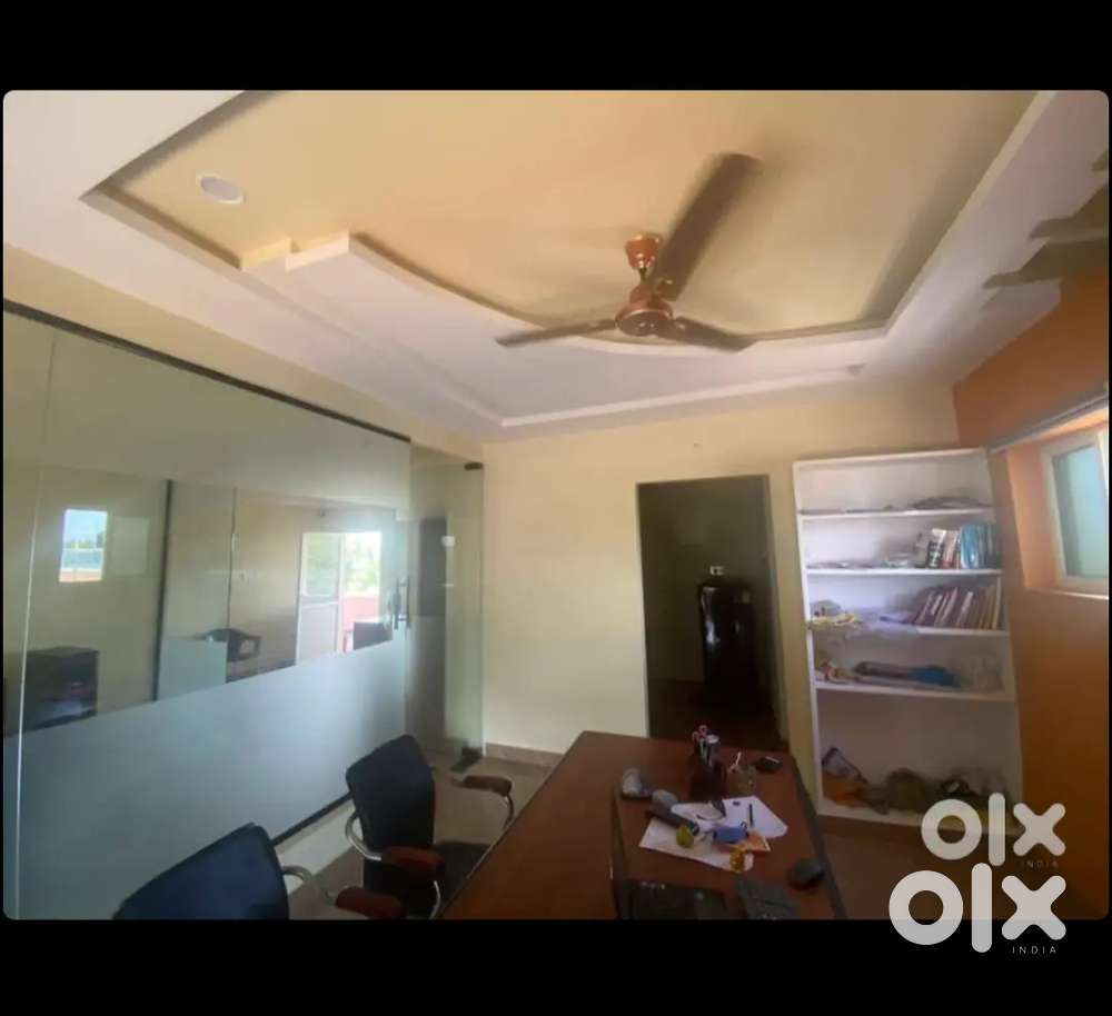 ToLET 650 SqFt , 2nd floor, suitable for all types of offices
