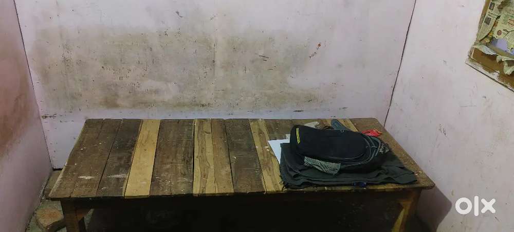 Room available for boy JRS CHOCHING KE SAMNE