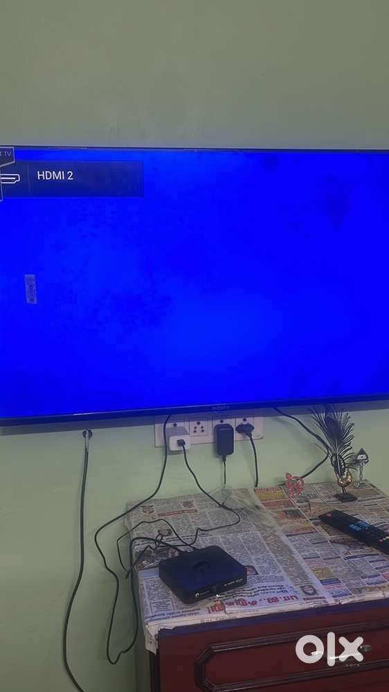 Toshiba 55inches display broken