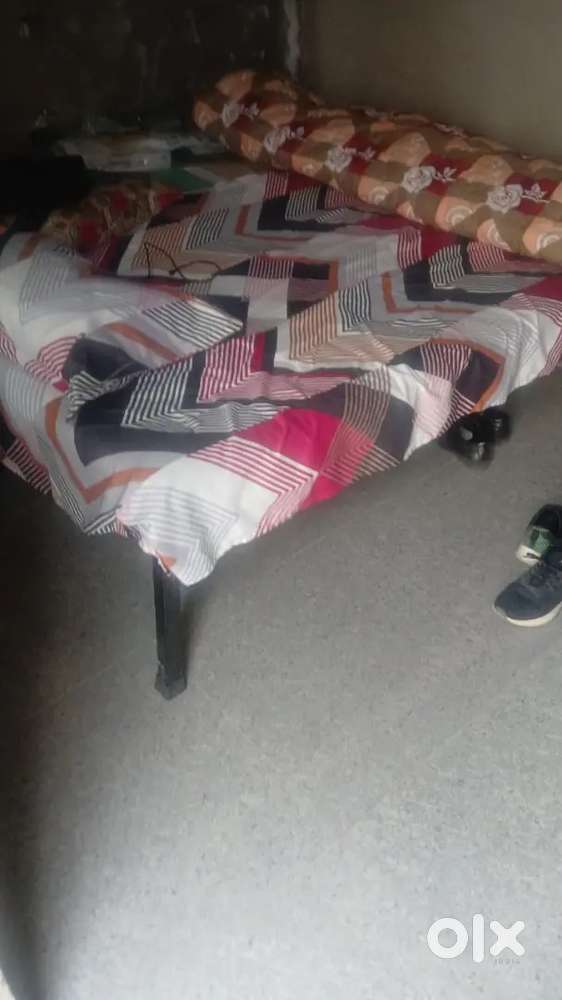 Room rent sanwali Circle near aadarsh school