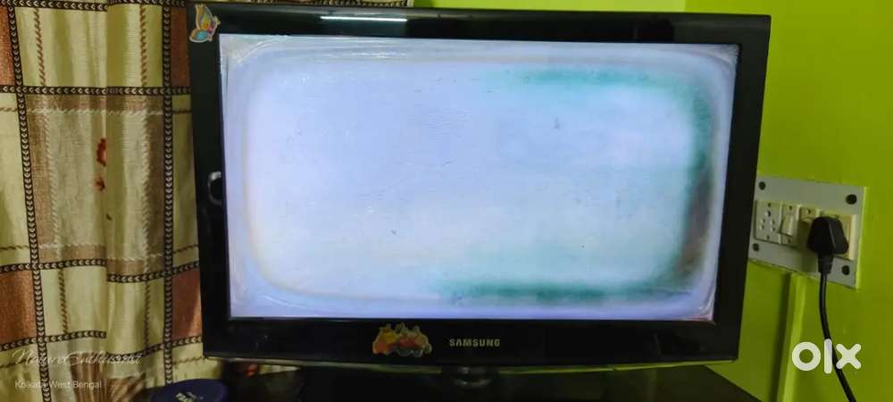 SUMSUNG LCD TV