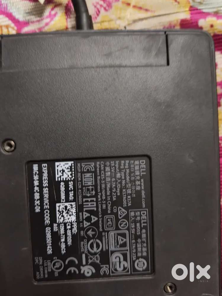 2 Dell Wd15 and 1 Dell D6000 docking station for sale