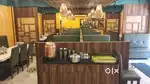 Restaurant captain/ kitchen staff