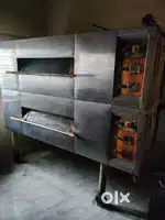 Double-deck gas bakery oven.