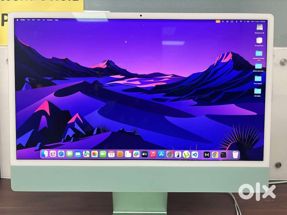 Apple iMac 24” M3 (8gb / 256 gb) Excellent condintion plus apple care+