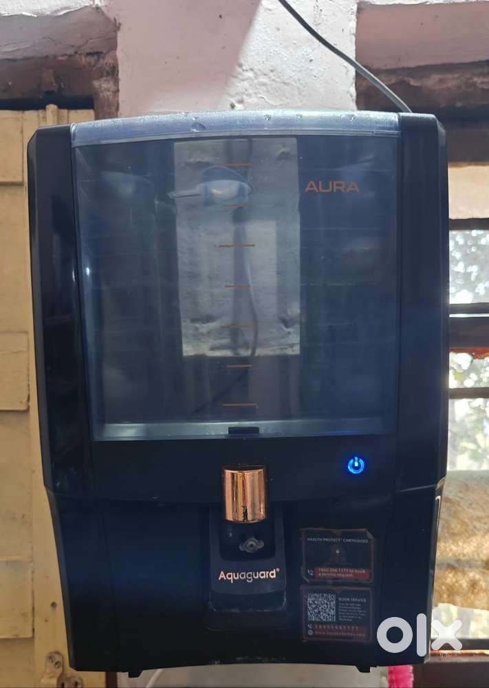 Aquaguard Aura UV+UF 7L storage water purifier with IRONIL Pre-filter