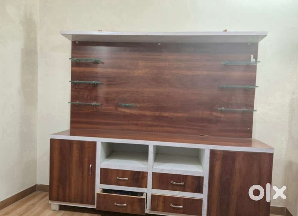 Premium Wooden Entertainment/TV Unit with Storage and Glass Shelves