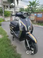 Legendary Model Big Size Electric Scooty