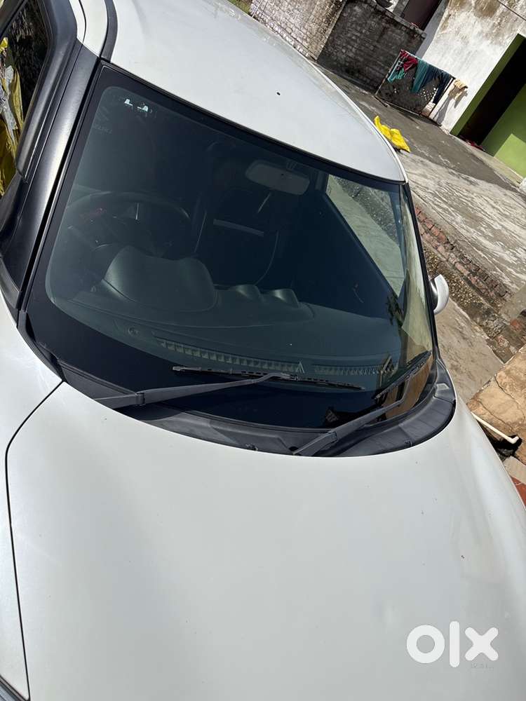 Swift 2019 reg 2020 17 inch tyre alloy