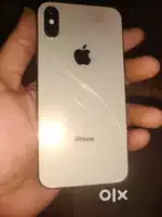 iPhone xs battery health 100%