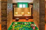 Hiring female candidates for beauty spa