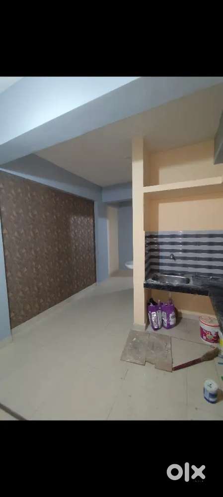 Flat for pg girls 2 room baat room no maintenance