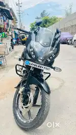 Pulsar 220 dtsiWe need cash  call me .on RC card nomber