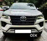 Toyota Fortuner 4X2 AT 2.8 Diesel, 2023, Diesel