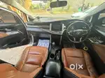 innova crysta 2.8zx automatic white