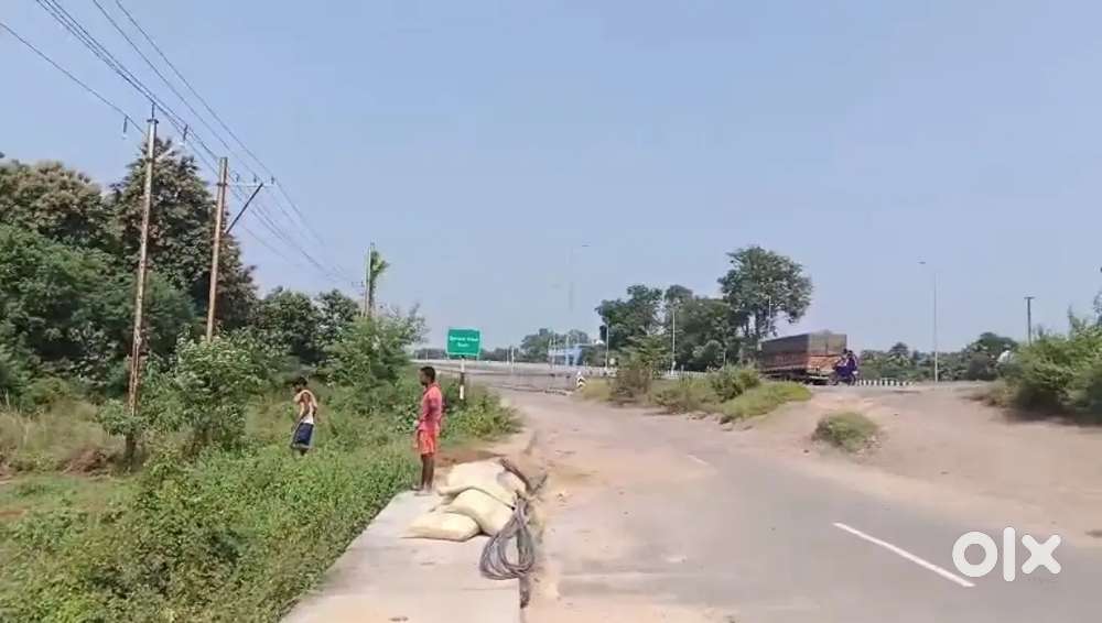 Kanhauli market on highway plots