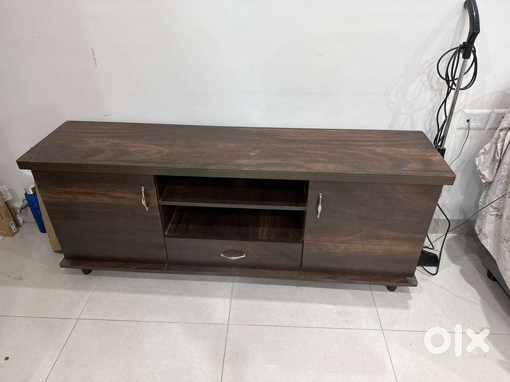 TV unit for sale
