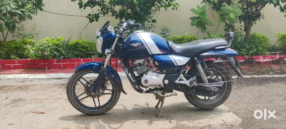 Bajaj V15 Blue, December 2017