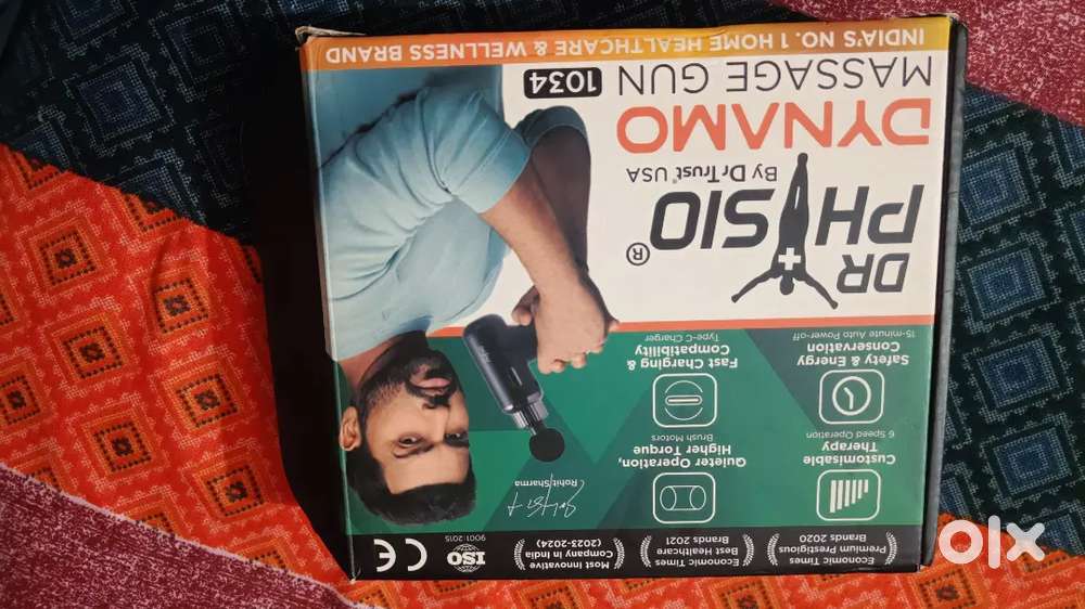 Body massage  machine gun for sports man