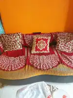Fancy 3 seater sofa for sale urgently