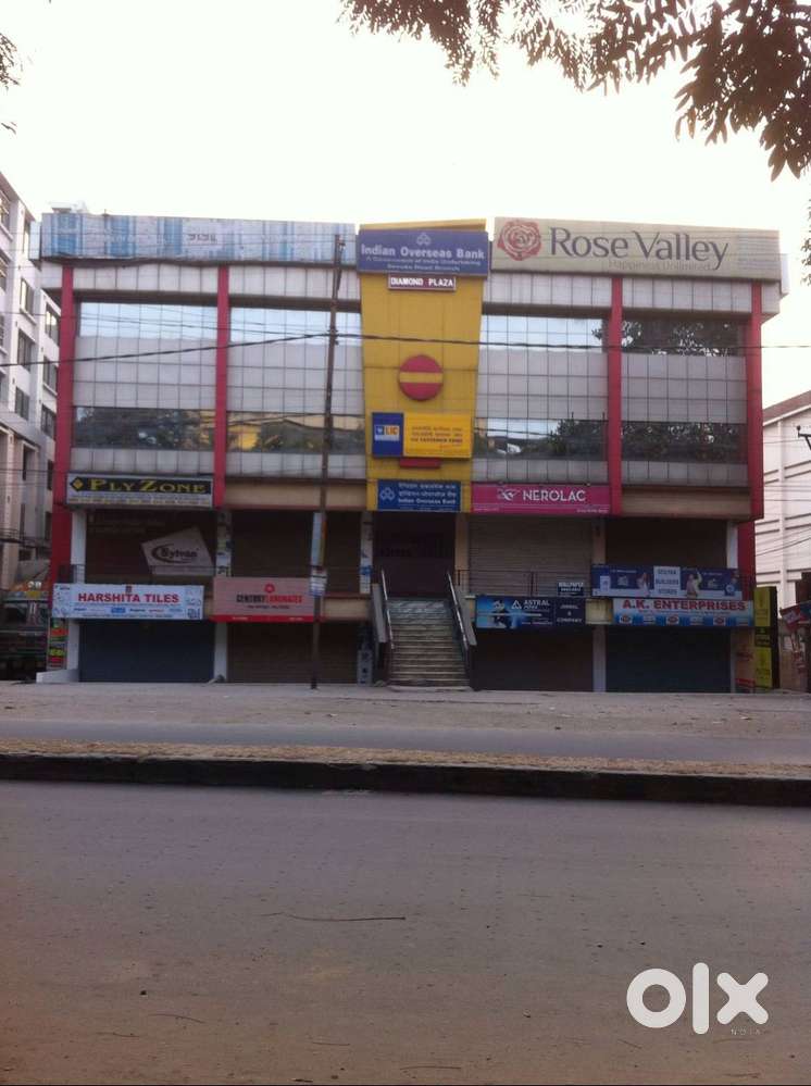 STAFF FOR SECURITY AND CLEANING