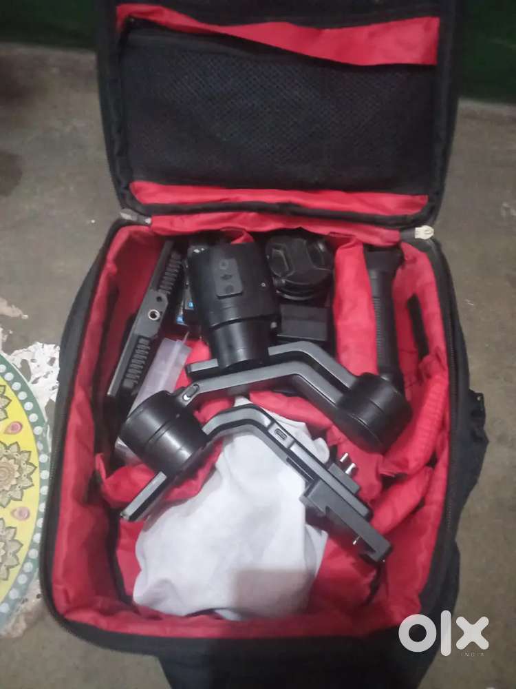 Conon 200d ii & dji sc gimbile