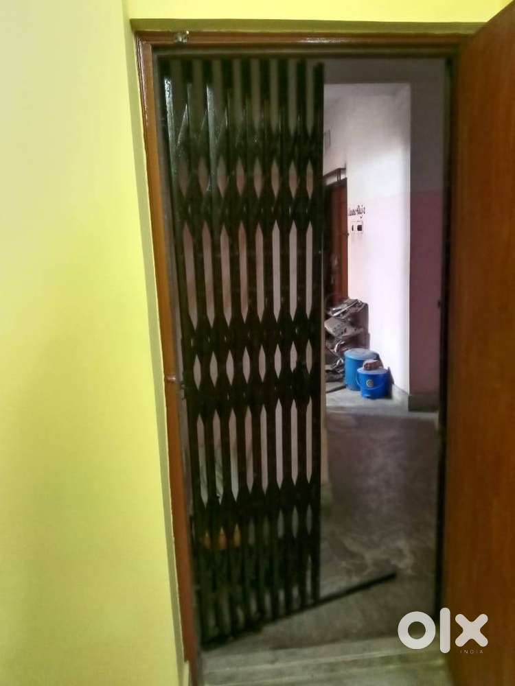 2 BHK Flat for re-sale