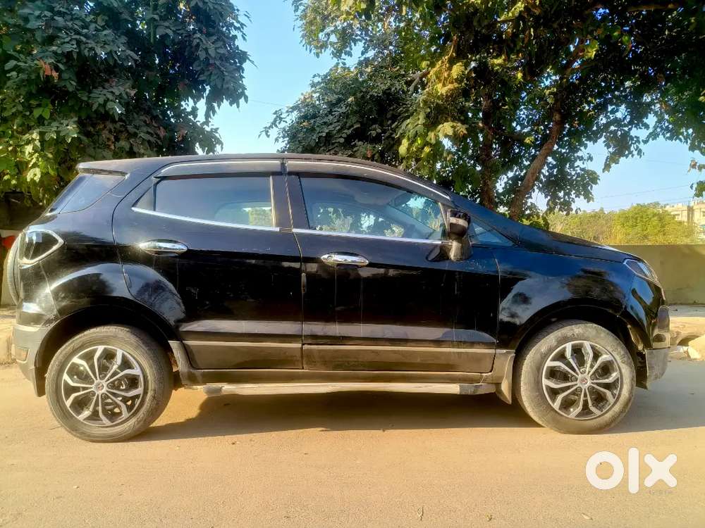 Ford Ecosport 2015 Diesel 81000 Km Driven