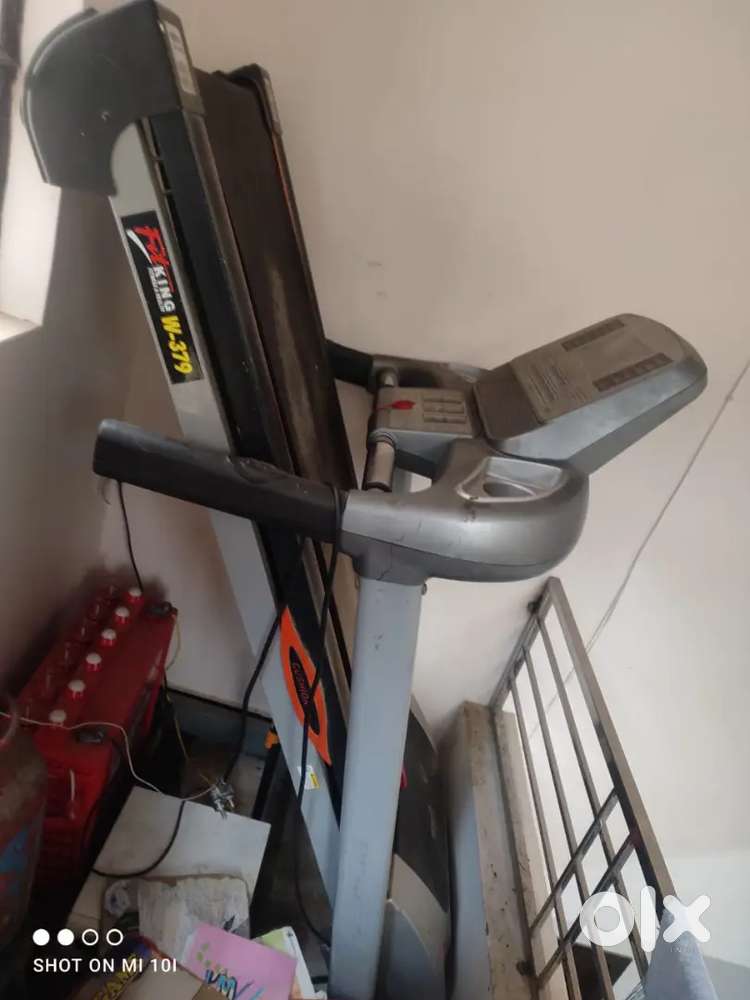 Running machine