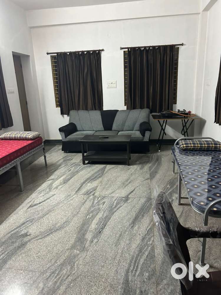 Fully Furnished posh rooms for working ladies at Kuvempu road Shimoga