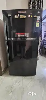LG 600L fridge in perfect working condition