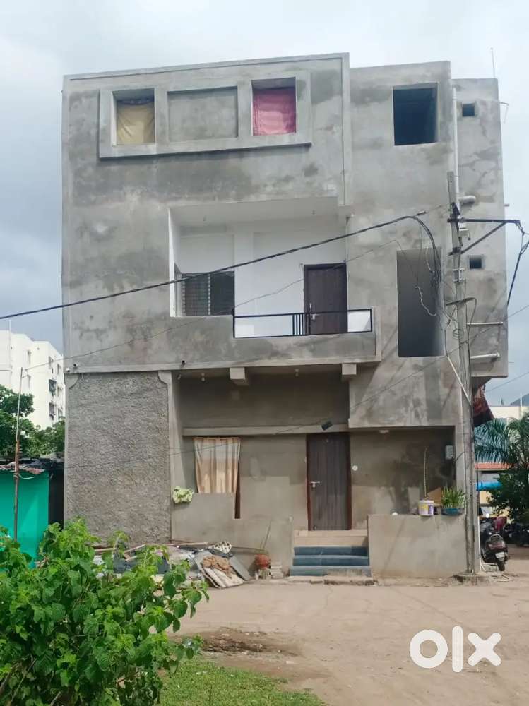 House for sale corner house