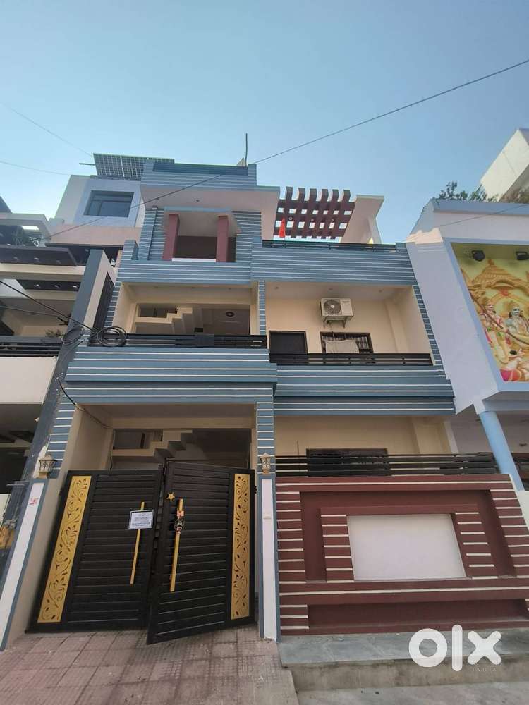 Room Available in Boys Hostel