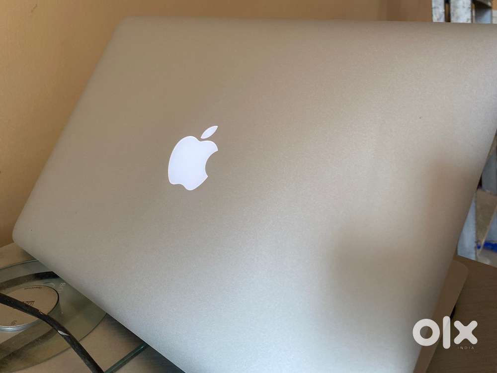 Apple MacBook Air 2017 Model