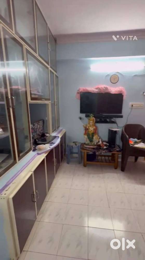 2BHK Flat  1050 Sft  Roadside View