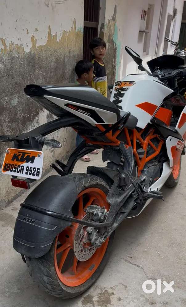 Good condition,2018 model ,14000 km running, total orignal parts ,