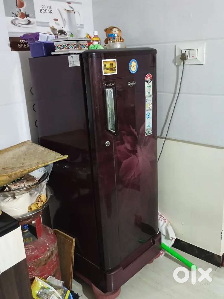 Whirlpool 200L Direct Cool Refrigerator (2016 Model)