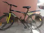 Tracker non gear bicycle. In excellent condition