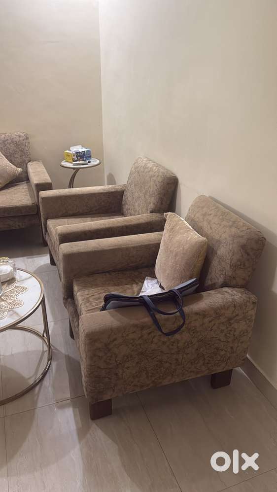 3 + 2 sofa set