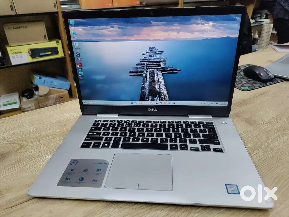 Dell i5 laptop with 4 GB Graphics