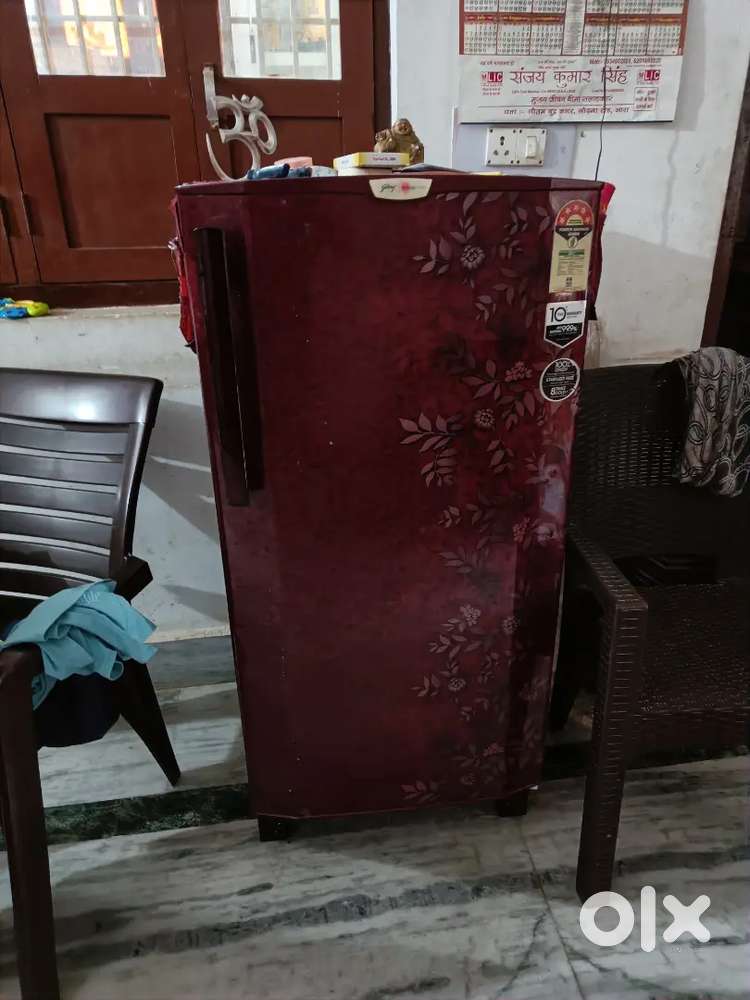 Single door fridge 200l