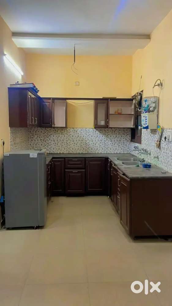 2BHK BEAUTIFUL LUXURY INDEPENDENT FLAT