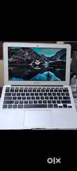 Apple MacBook