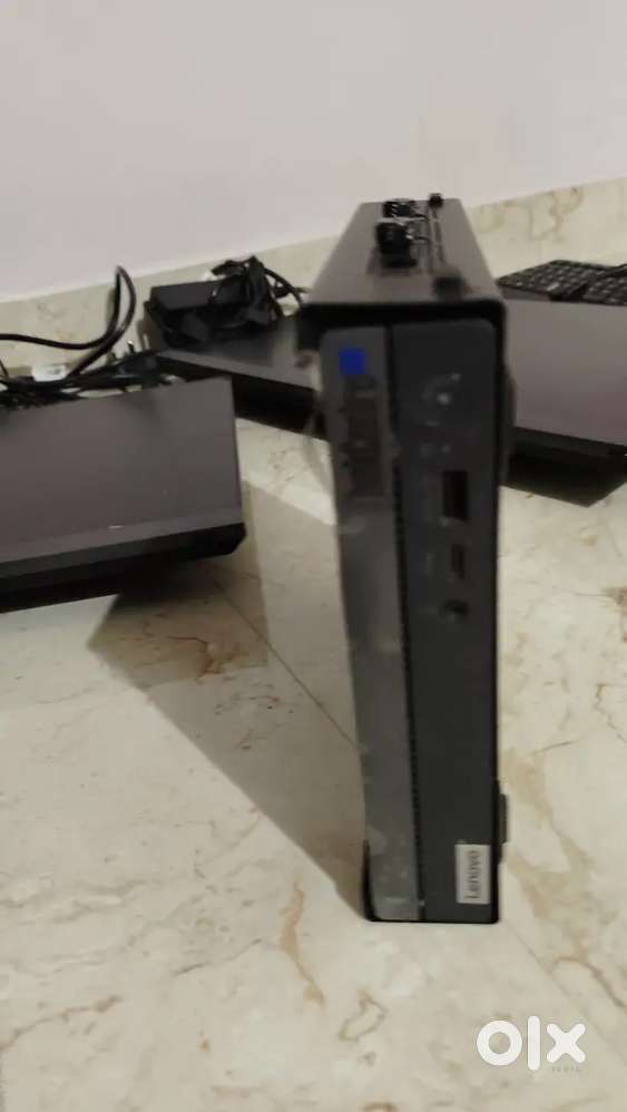 Lenovo Thinkvision I3 desktop