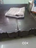 King size saal wood bed - sturdy and stable