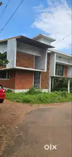 മണ്ണാർക്കാട്ടൊരു മോഡൽ വീട്‌